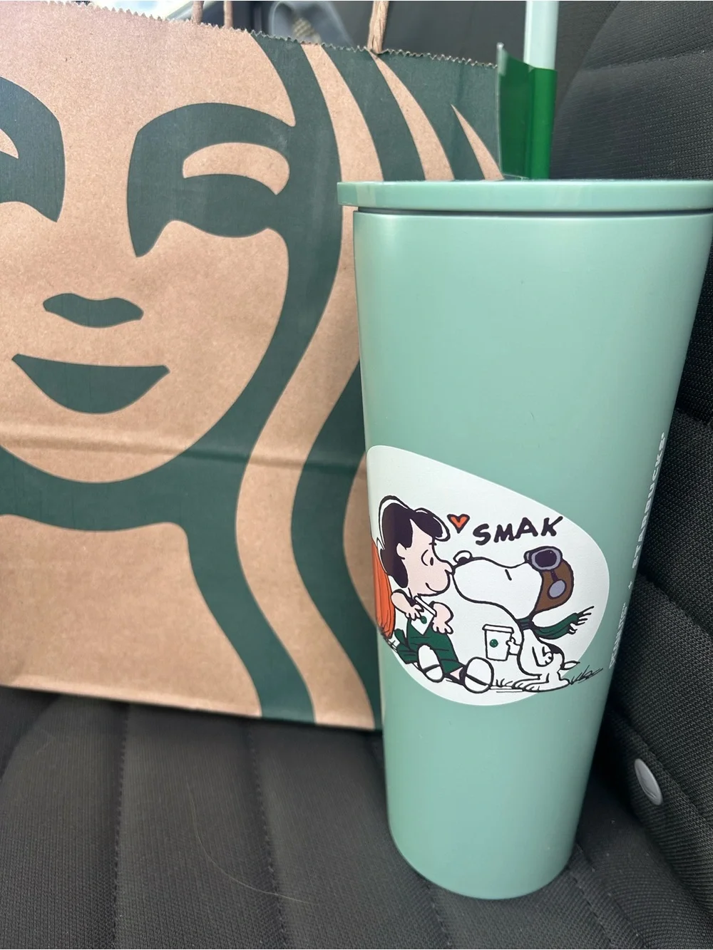 Starbucks Peanuts Snoopy Lucy 24oz Cold Cup
